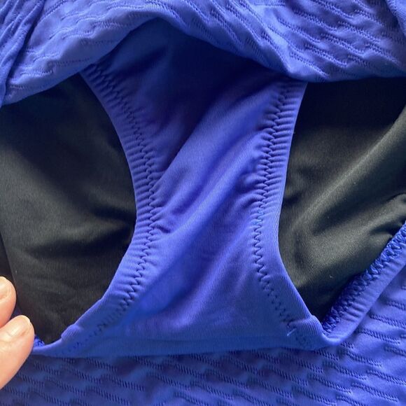Land’s End Textured tummy control swim skirt bottom with panty purple 10 - Picture 6 of 9